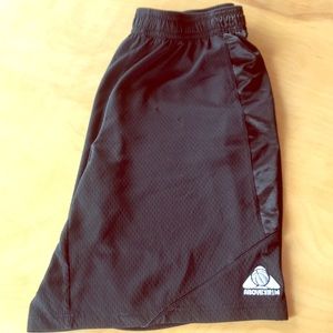 Above the rim men’s large basketball shorts